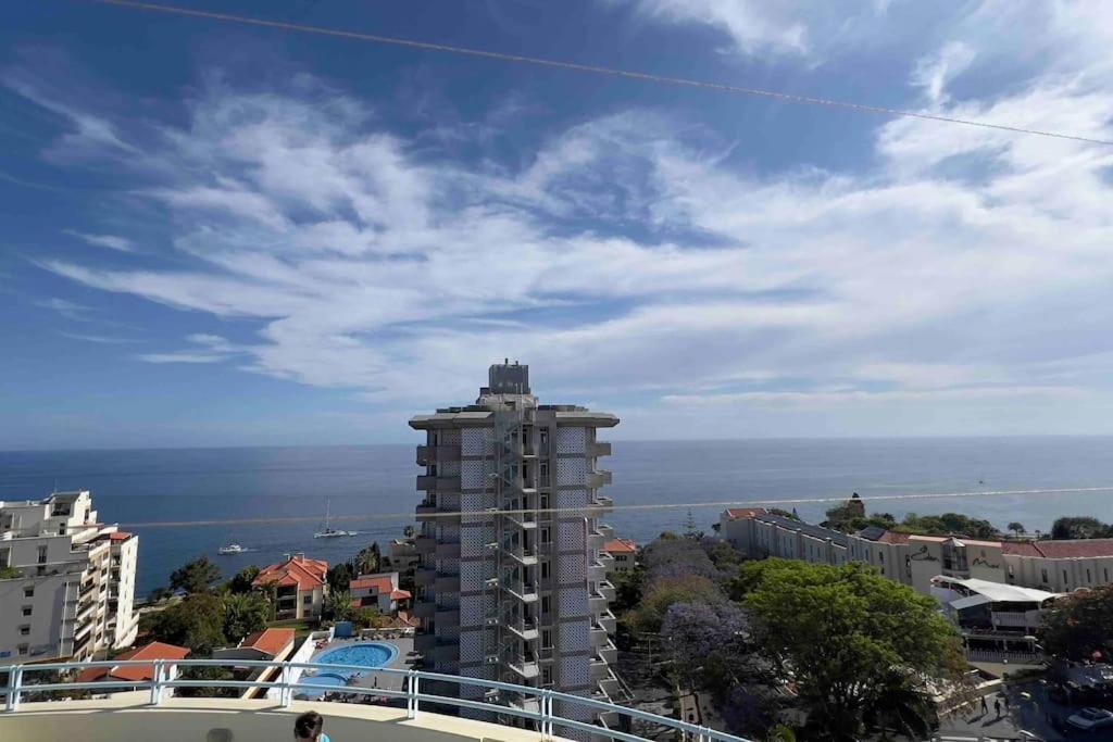 Апартаменты By The Sea III Lido - Com Piscina Фуншал Экстерьер фото